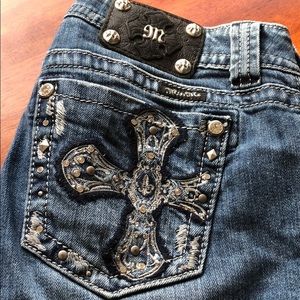 Like-New Dark Wash Miss Me Jeans